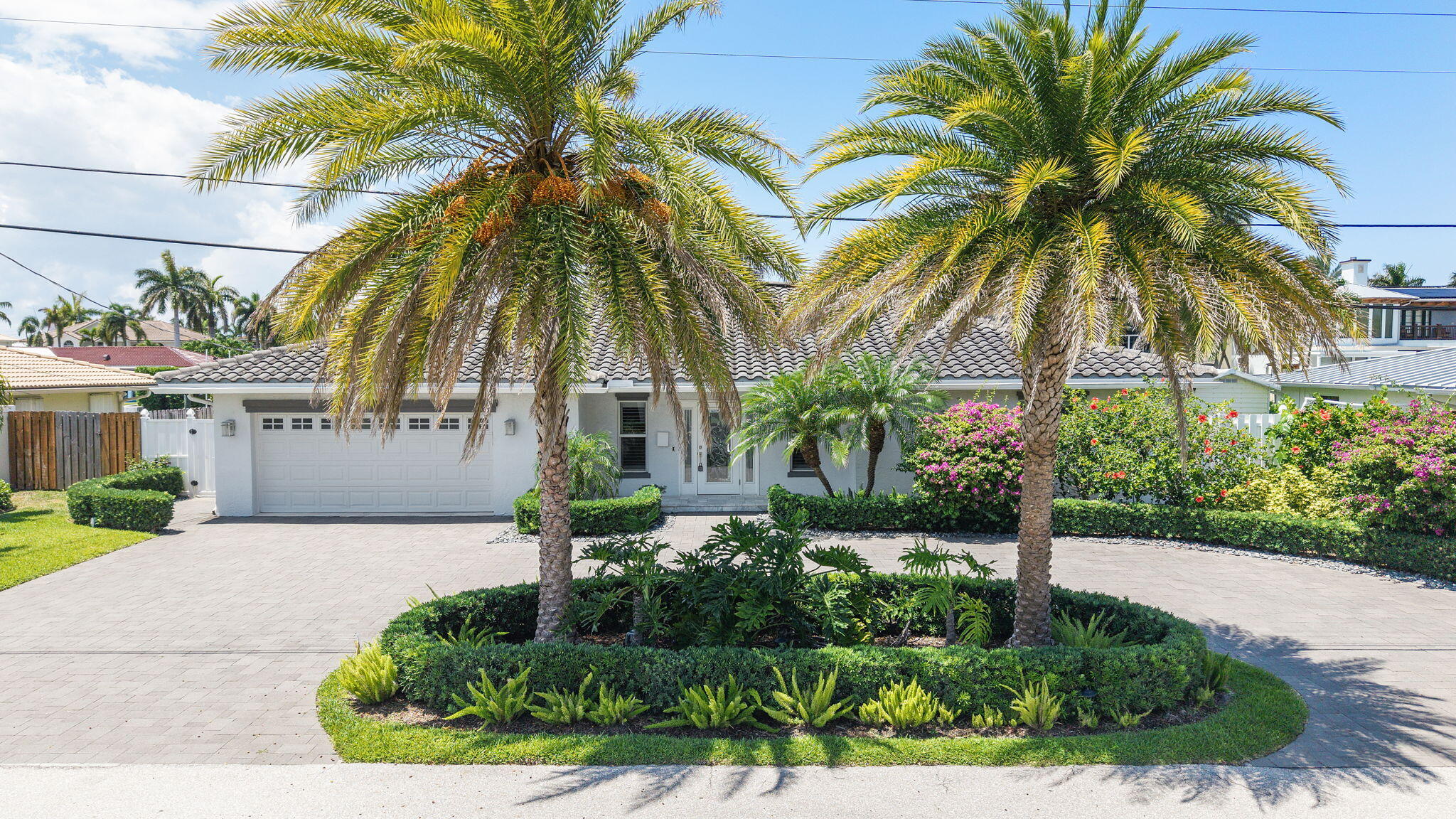 831 Dover Street Boca Raton, FL 33487 - Photo 3 of 86 1-web-or-mls-DJI_20260613143053_0742_D