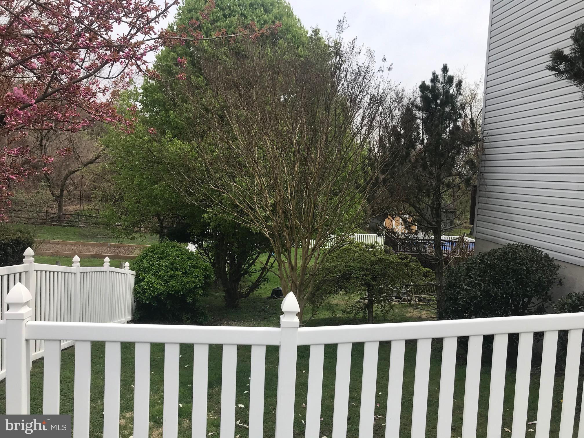 4538 Ridge Road Baltimore, MD 21236 - Photo 13 of 29 deck