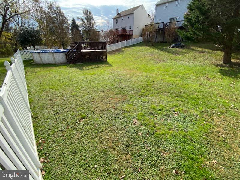4538 Ridge Road Baltimore, MD 21236 - Photo 27 of 29 back yard