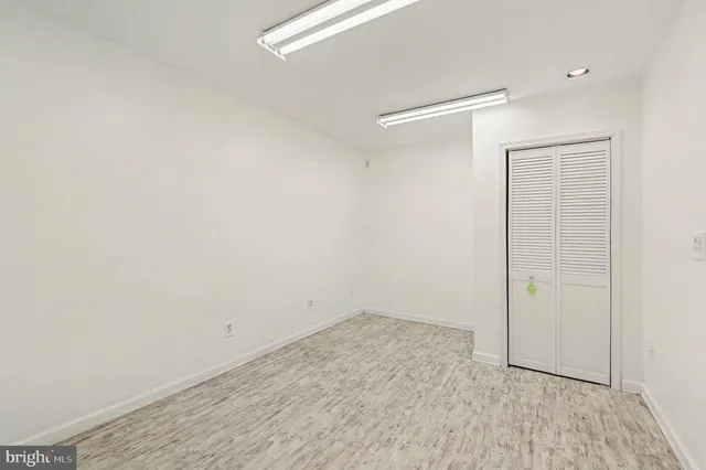 an empty room with an entryway