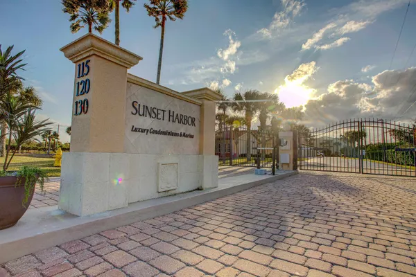 $959,000 | 115 Sunset Harbor Way, Unit 303 (BOAT SLIP & GARAGE), St. Augustine, FL 32080