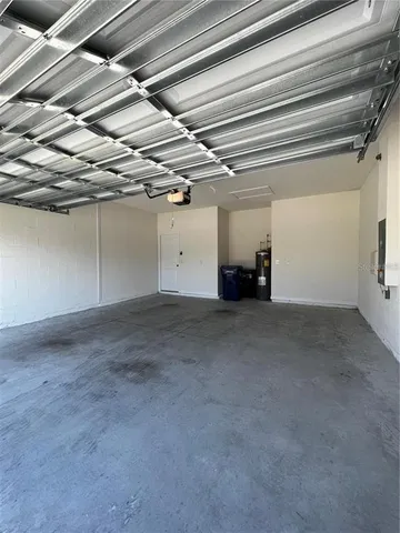 $2,700 | 10828 Charlotte Dr. Drive, Parrish, FL 34219