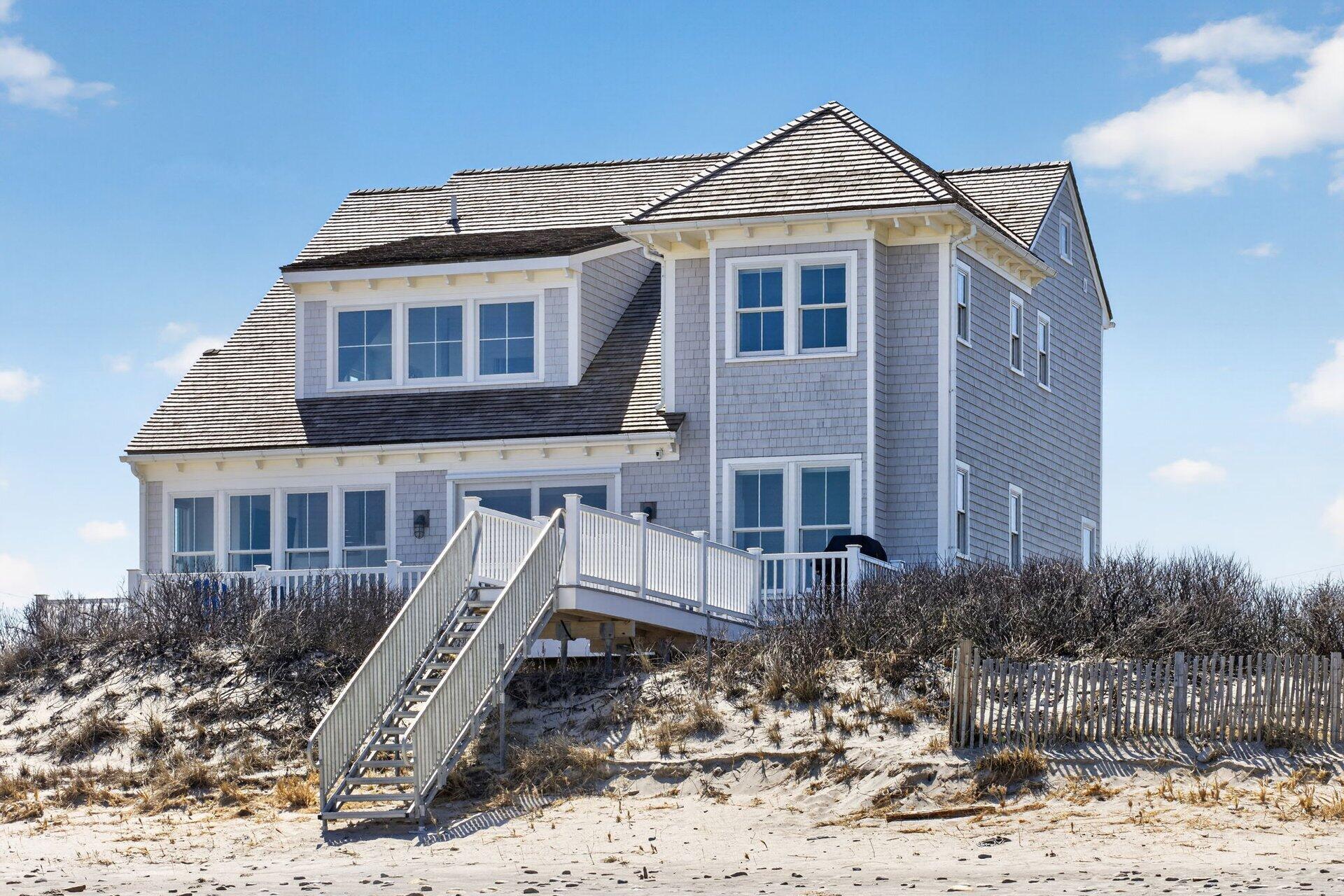 16 Salt Marsh Road East Sandwich, MA 02537 - Photo 5 of 54 5