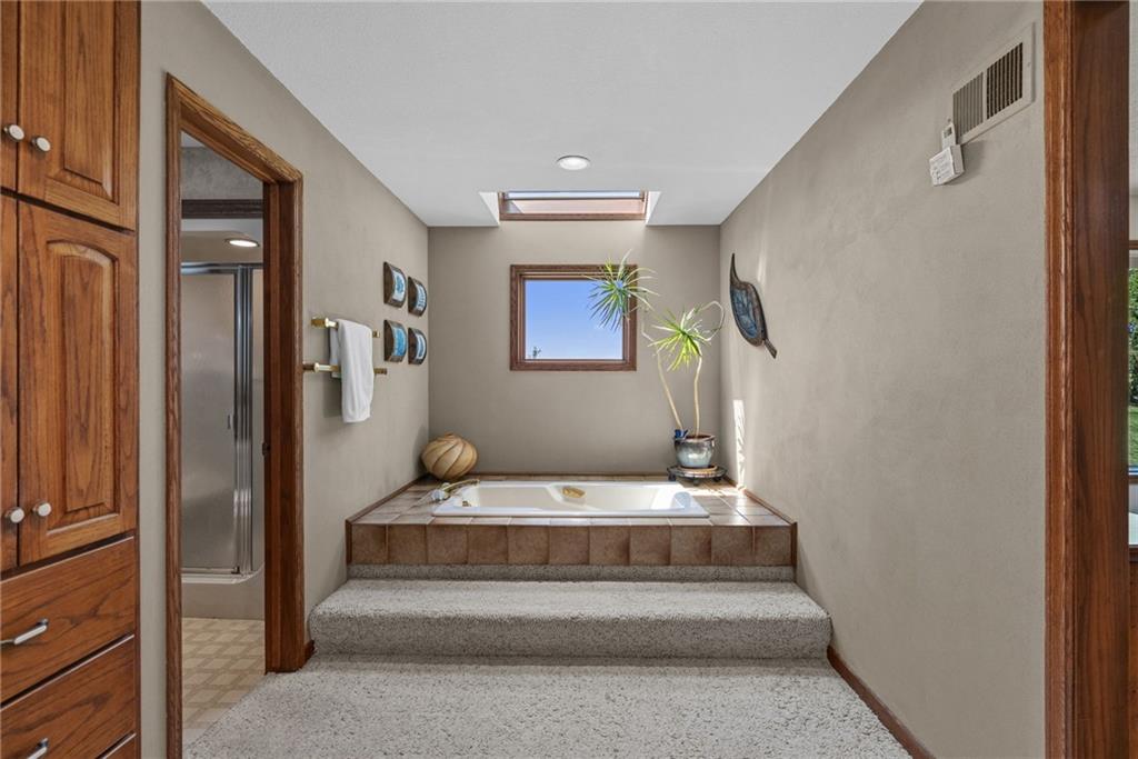 21898 Sunflower Road Edgerton, KS 66021 - Photo 15 of 57 Gallery Image 15