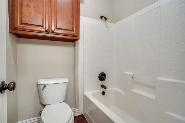 $560,000 | 809 Longridge Drive, Denton, TX 76205