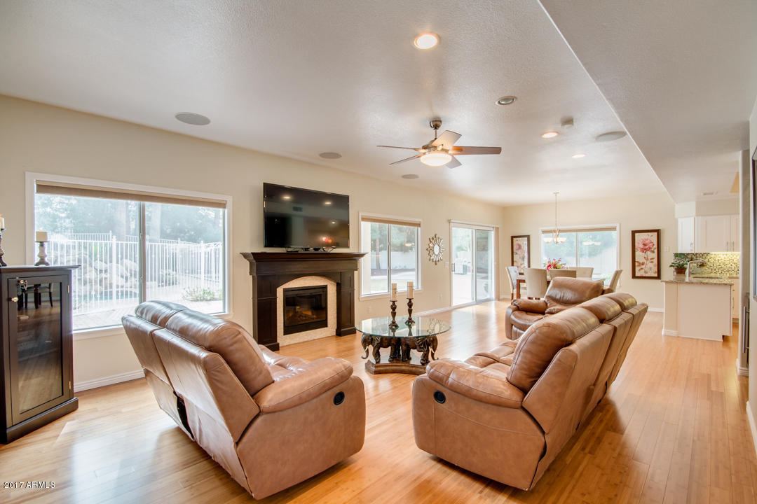 6829 West Escuda Road Glendale, AZ 85308 - Photo 31 of 72 24-Escuda