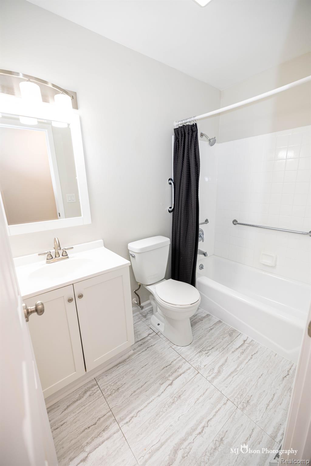 568 Robinson Road Jackson, MI 49203 - Photo 42 of 51 Gallery Image 42