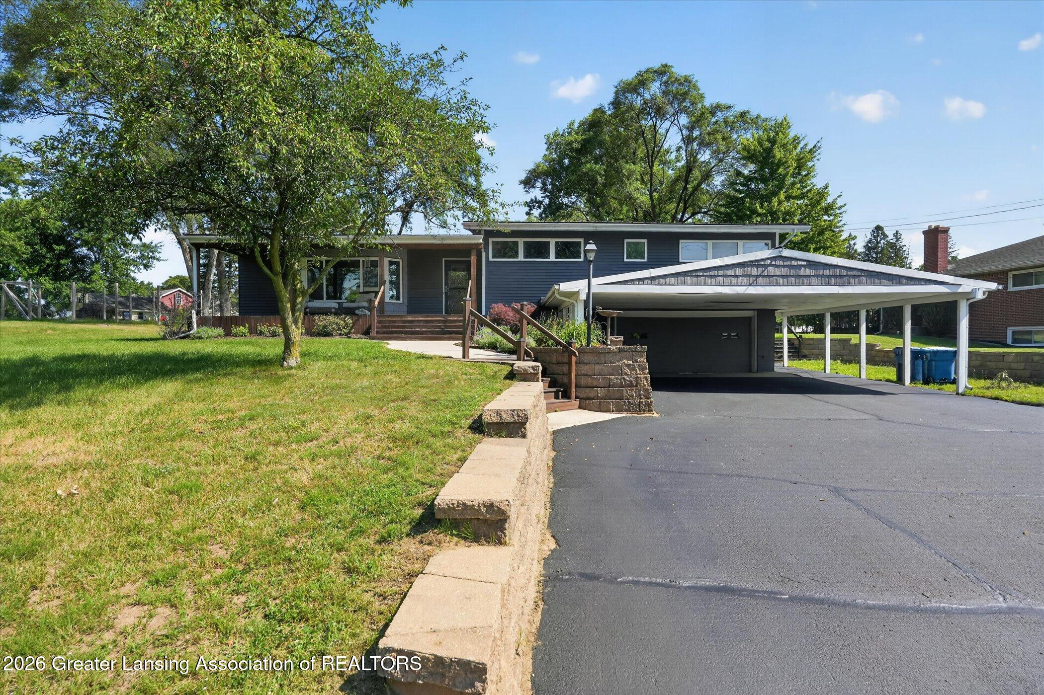 1434 Petts Road Fenton, MI 48430 - Photo 4 of 74 Front View