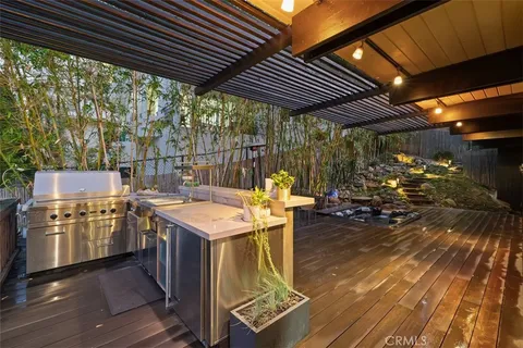 $1,499,000 | 21090 Rios Street, Woodland Hills, CA 91364