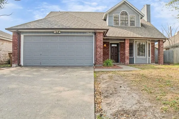 $2,100 | 7345 Windy Ridge Drive, Corpus Christi, TX 78413