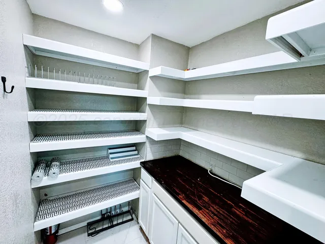 $169,500 | 2509 Grinnell Drive, Perryton, TX 79070