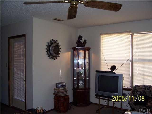 6273 Ridgegate Circle Pensacola, FL 32504 - Photo 2 of 8 Gallery Image 2
