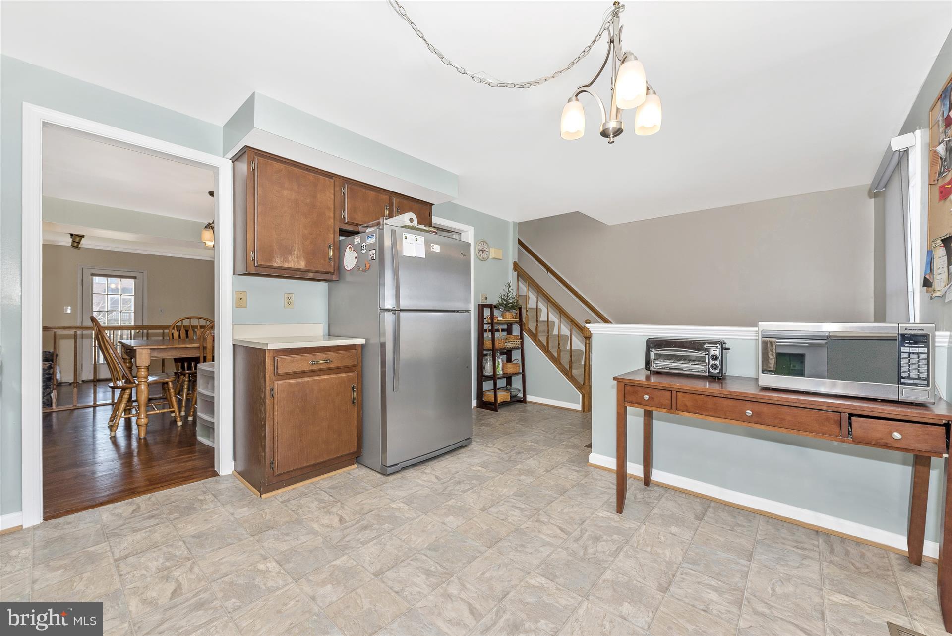 8005 Broken Reed Court Frederick, MD 21701 - Photo 7 of 24 Kitchen