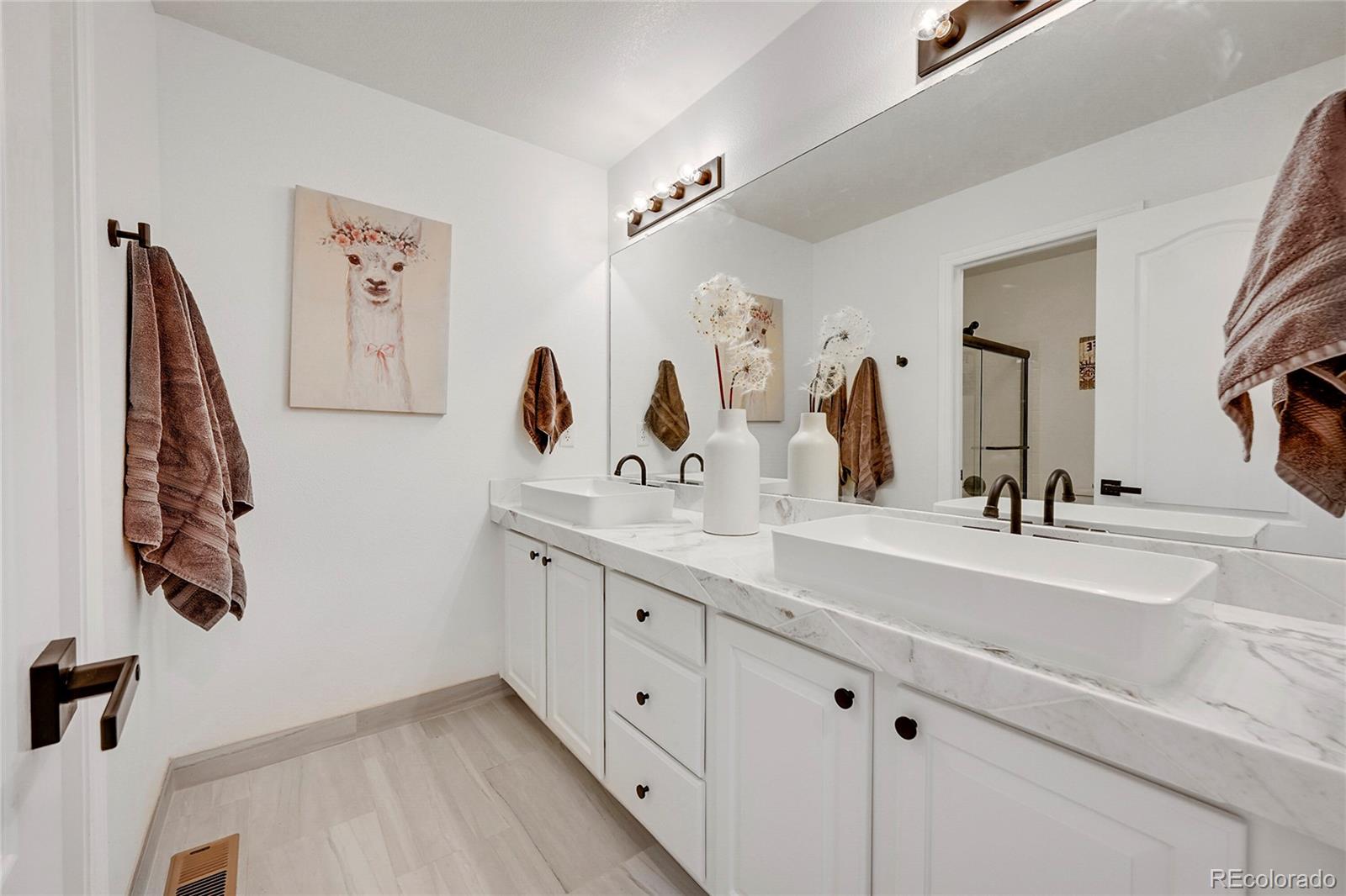 2610 Rockbridge Way Highlands Ranch, CO 80129 - Photo 30 of 42 Gallery Image 30