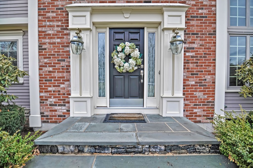 7 Woodcrest Road Westborough, MA 01581 - Photo 1 of 30 Gallery Image 1
