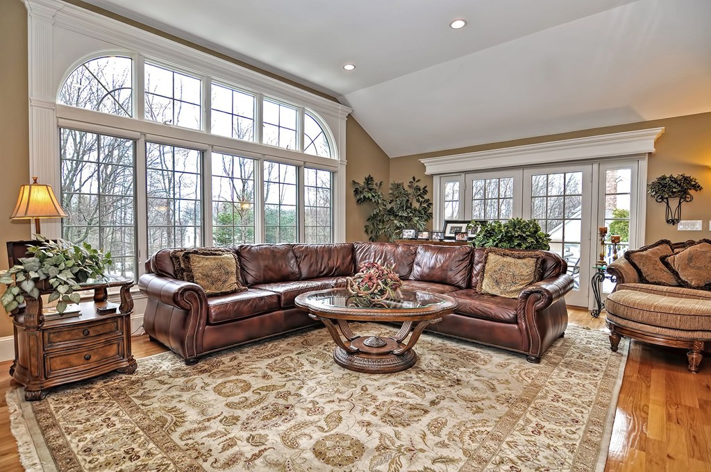 7 Woodcrest Road Westborough, MA 01581 - Photo 18 of 30 Gallery Image 18