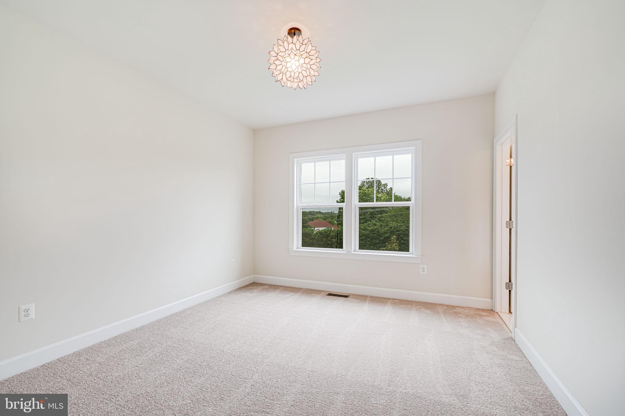 7425 Signal Hill Road Manassas, VA 20111 - Photo 46 of 104 Gallery Image 46