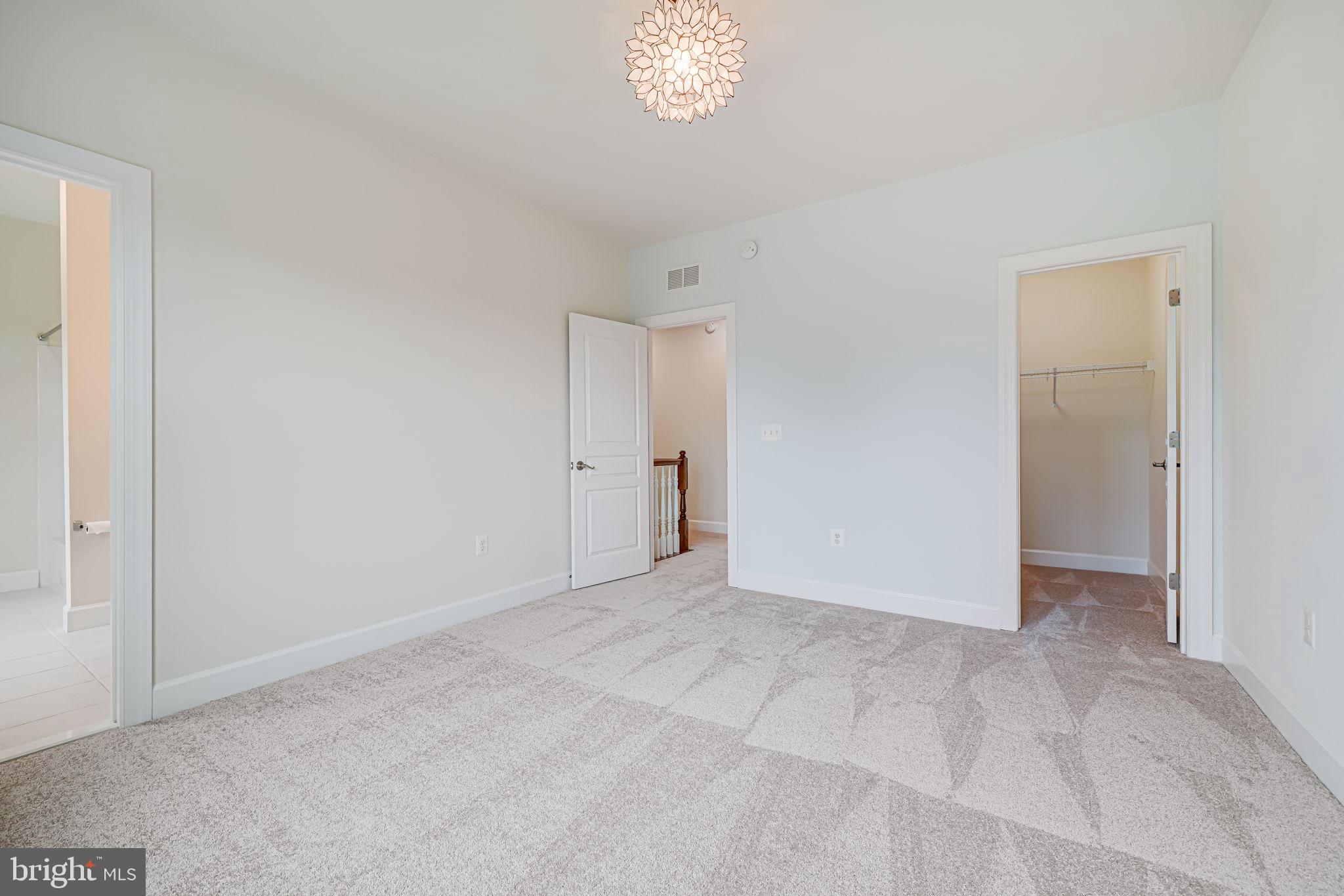 7425 Signal Hill Road Manassas, VA 20111 - Photo 48 of 104 Gallery Image 48