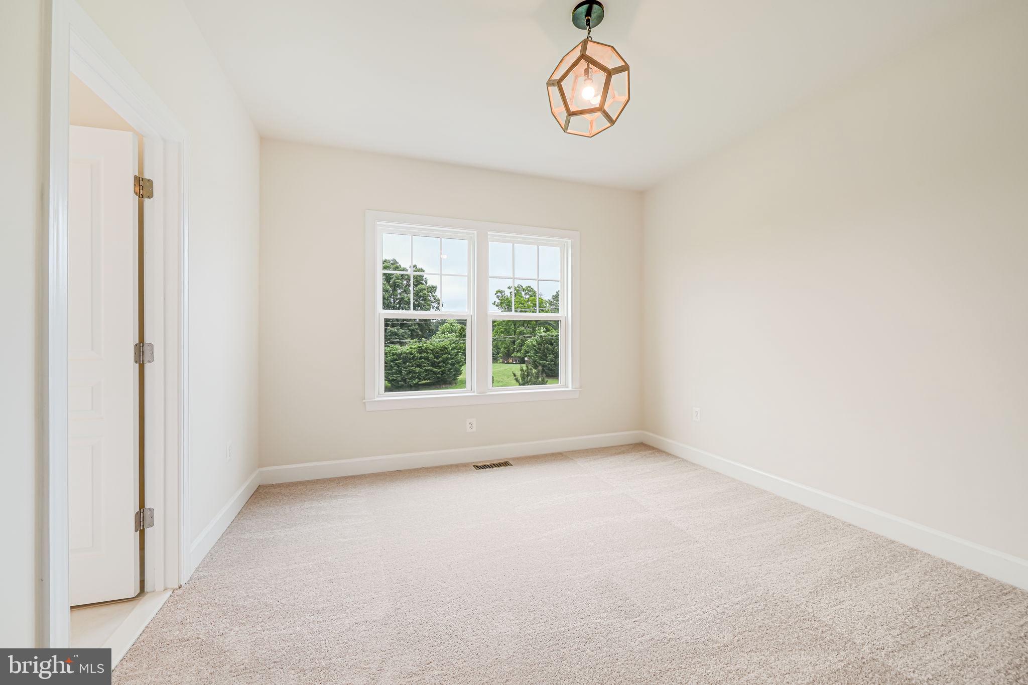 7425 Signal Hill Road Manassas, VA 20111 - Photo 54 of 104 Gallery Image 54