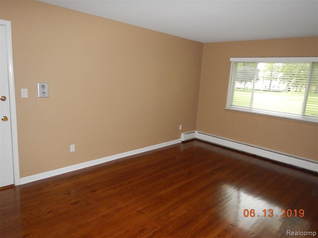 4113 Telegraph Road, Unit F107 Bloomfield Hills, MI 48302 - Photo 15 of 16