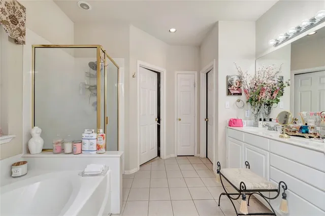 $550,000 | 2812 Pinnacle Drive, Burleson, TX 76028