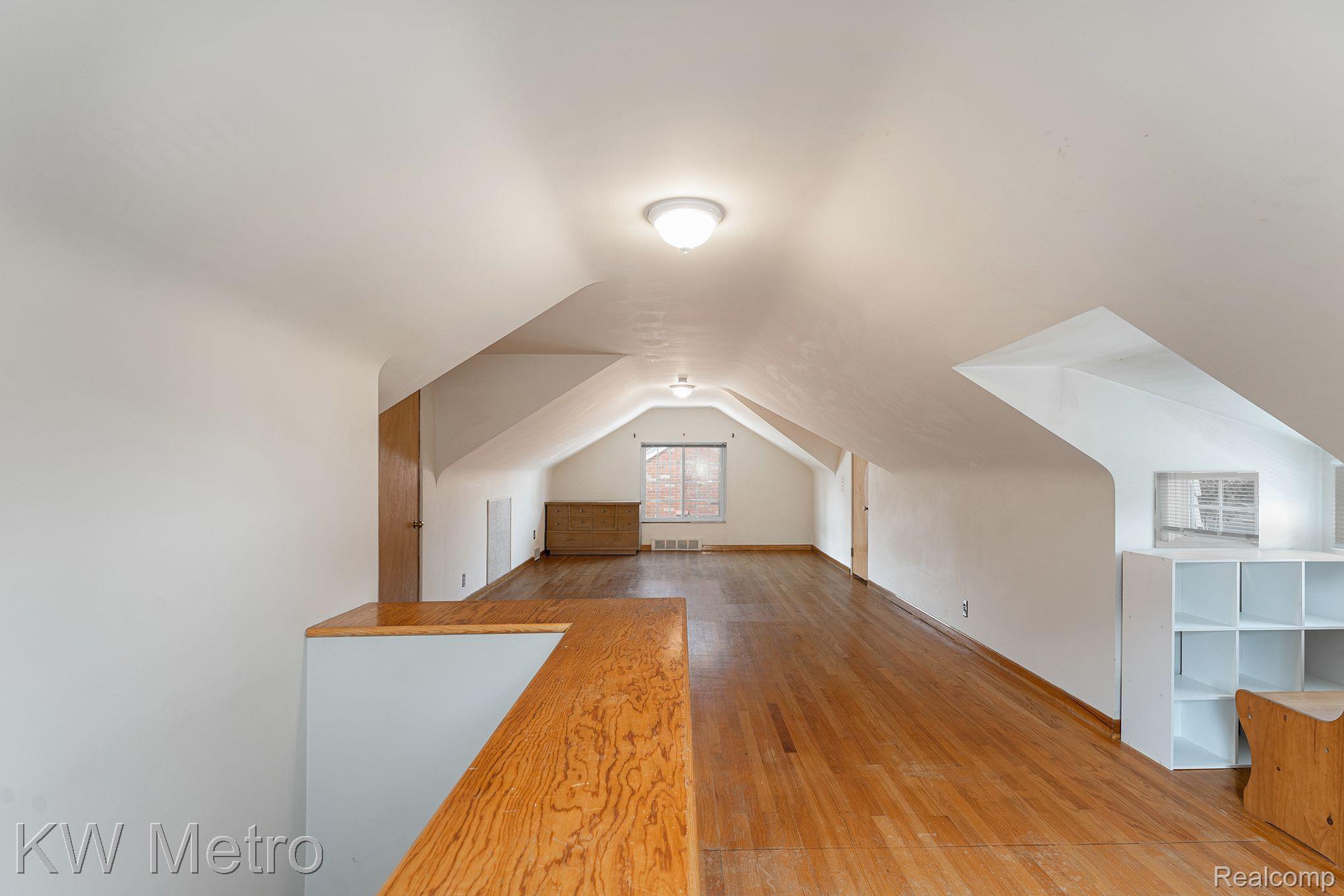 15570 Charles R Avenue Eastpointe, MI 48021 - Photo 20 of 32 Gallery Image 20