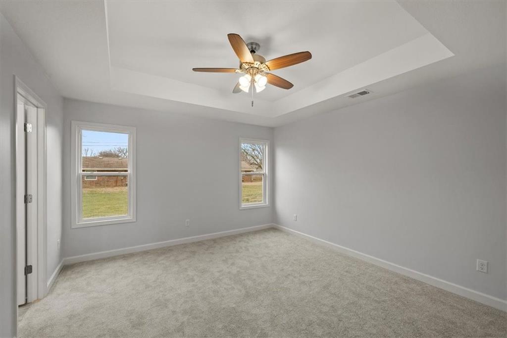 305 South Jefferson Street Spring Hill, KS 66083 - Photo 14 of 29