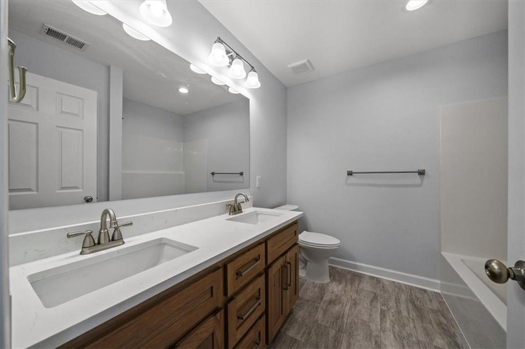 305 South Jefferson Street Spring Hill, KS 66083 - Photo 17 of 29