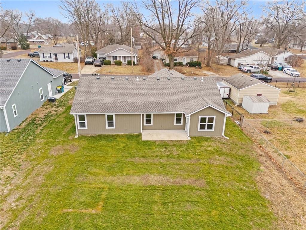 305 South Jefferson Street Spring Hill, KS 66083 - Photo 28 of 29