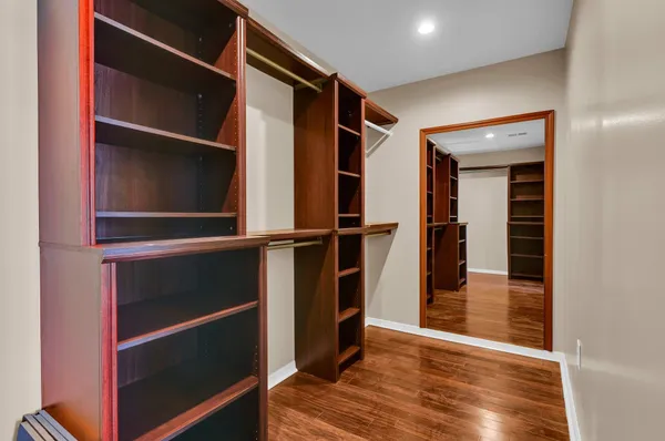 $2,950 | 40 Cottonwood Street, Jersey City, NJ 07305