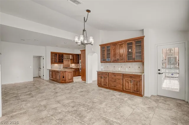 $2,800 | 9037 Starmount Drive, Las Vegas, NV 89134