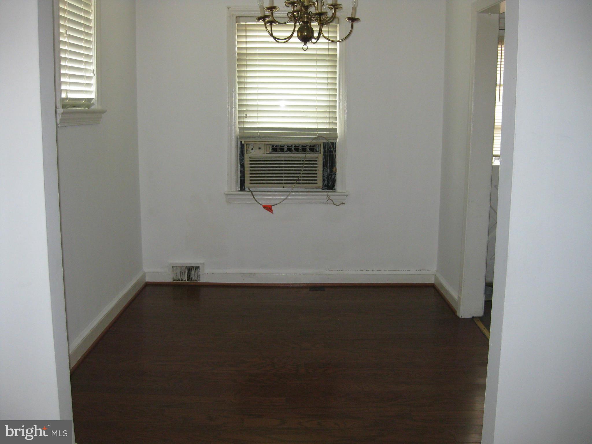 1436 Howard Road Southeast Washington, DC 20020 - Photo 4 of 7 Dining Room