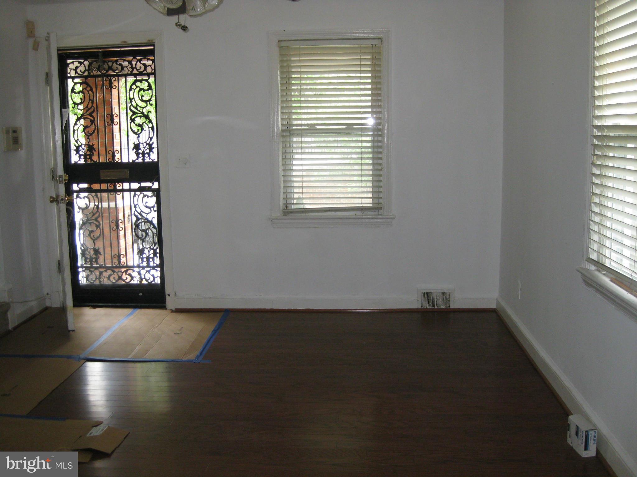 1436 Howard Road Southeast Washington, DC 20020 - Photo 6 of 7 Living Room