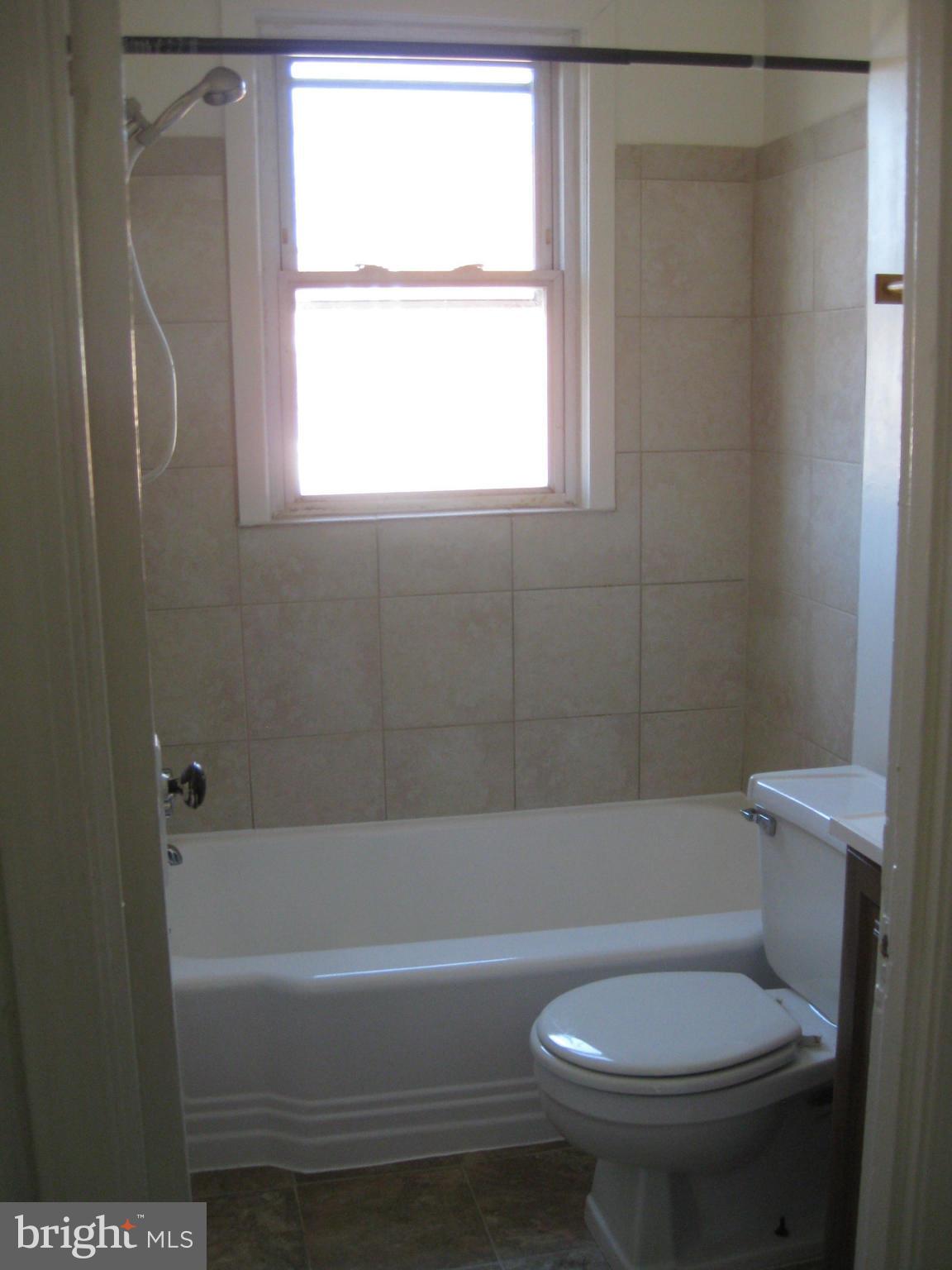 1436 Howard Road Southeast Washington, DC 20020 - Photo 7 of 7 Bath