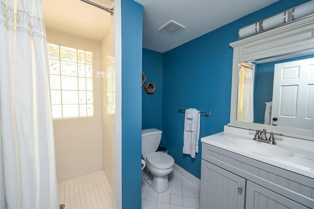 2076 Ridgedale Road Northeast Atlanta, GA 30317 - Photo 33 of 40