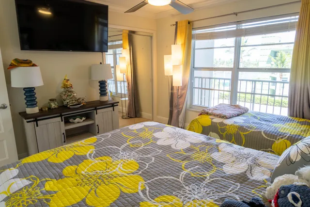 $585,000 | 1021 Hillsboro Mile, Unit 203, Hillsboro Beach, FL 33062