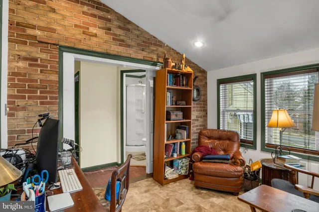 $269,900 | 28 Brentwood Road, Camp Hill, PA 17011