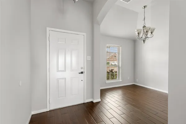 $1,995 | 21915 Saragosa Pond Lane, Spring, TX 77379