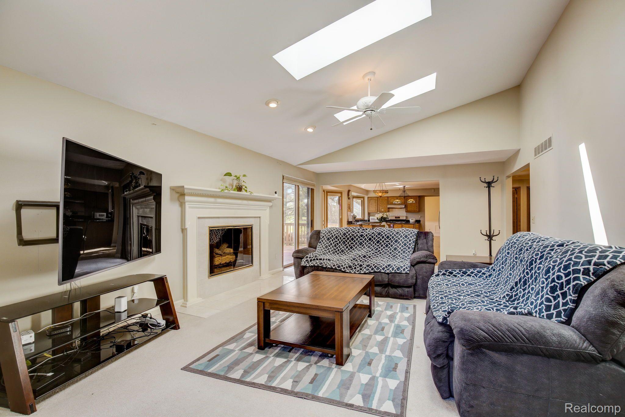 41773 Waterfall Road Northville, MI 48168 - Photo 23 of 55