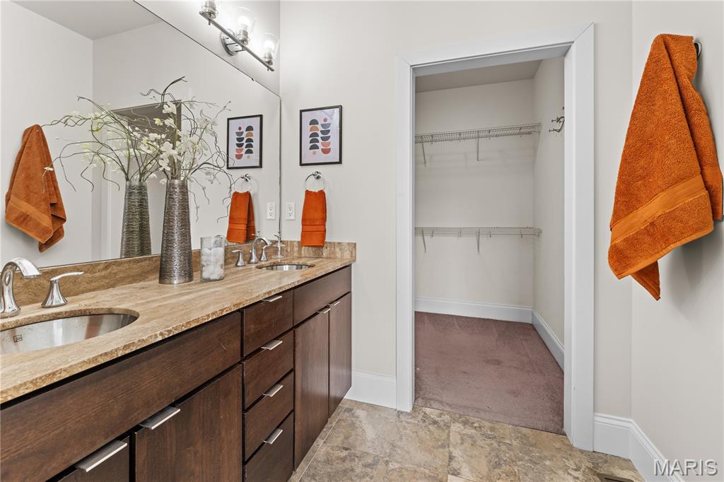 4445 Olive Street St. Louis, MO 63108 - Photo 18 of 34