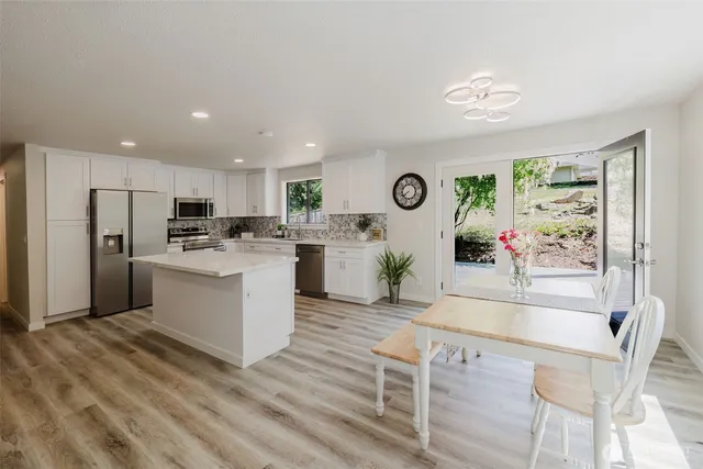 $569,000 | 7550 Varsity Lane Northeast, Bremerton, WA 98311