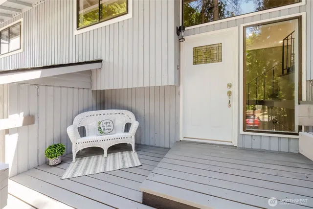 $569,000 | 7550 Varsity Lane Northeast, Bremerton, WA 98311