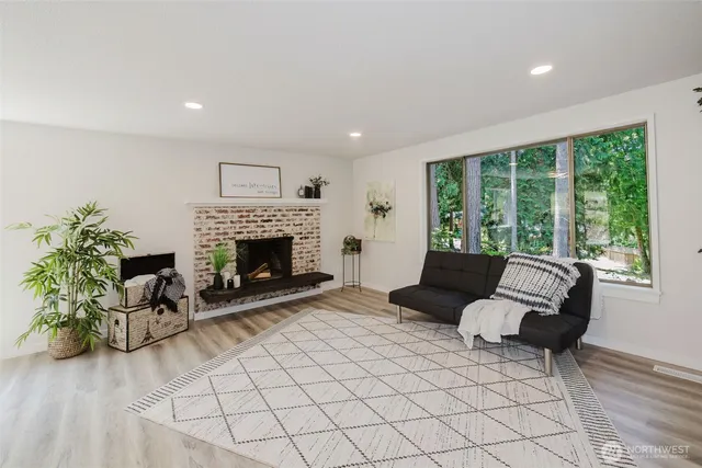 $569,000 | 7550 Varsity Lane Northeast, Bremerton, WA 98311