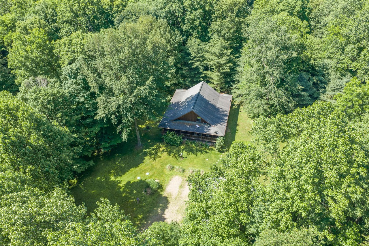 1254 Burbank Road Quincy, MI 49082 - Photo 9 of 36