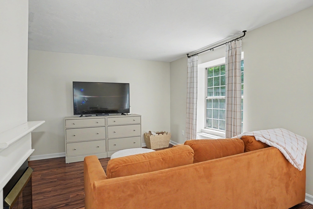 113 Ridgefield Circle, Unit C Clinton, MA 01510 - Photo 10 of 30