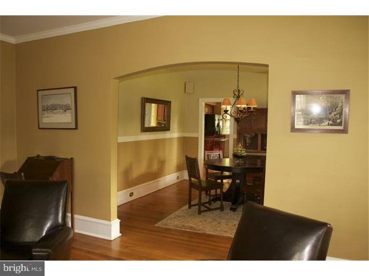 207 Sunnybrook Road Flourtown, PA 19031 - Photo 12 of 20 Living Room