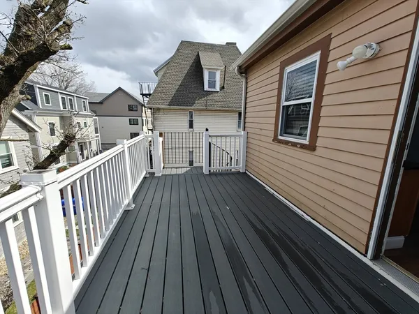 $4,000 | 102 Mt Pleasant Avenue, Unit 2, Boston, MA 02119