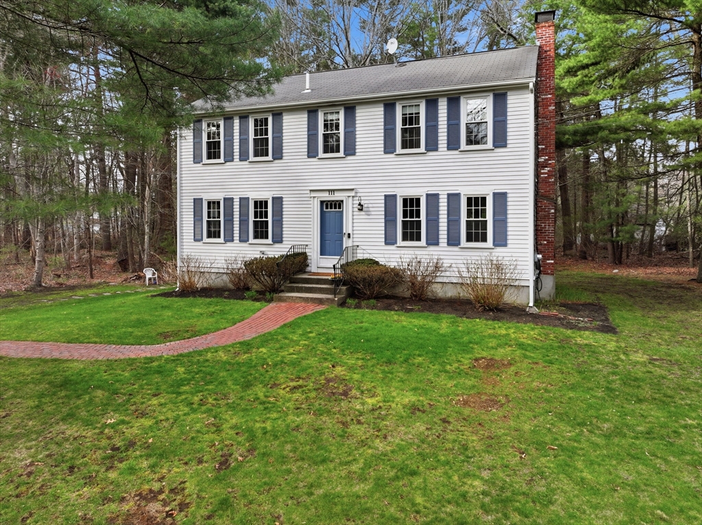 111 Brook Bend Road Hanover, MA 02339 - Photo 2 of 26