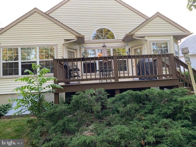 64 Longcross Road Royersford, PA 19468 - Photo 2 of 2 Exterior back/deck
