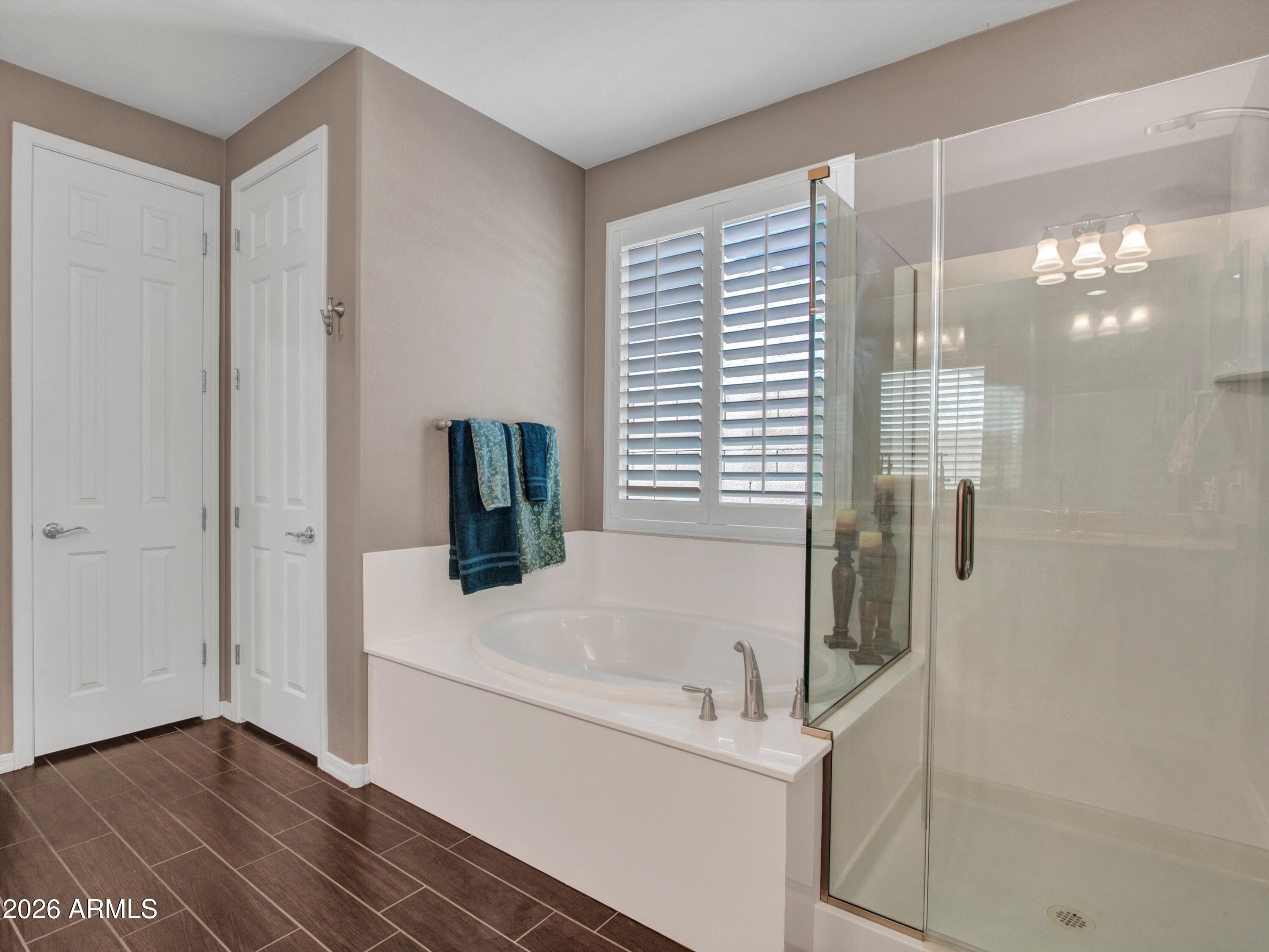 2539 West Rabjohn Road Phoenix, AZ 85085 - Photo 52 of 97 14-Primary-(8)
